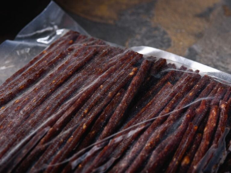 How to Vacuum Seal Your Jerky (and 5 Reasons You Should) Beef Jerky Hub